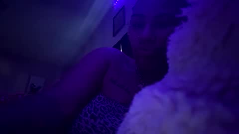 Snapshot of 222kitty chatting on 11/06/25, 06:09 222kitty online show from 11/06/25, 06:09