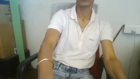 Snapshot of 2277harsh chatting on 02/01/25, 08:50 2277harsh online show from 02/01/25, 08:50