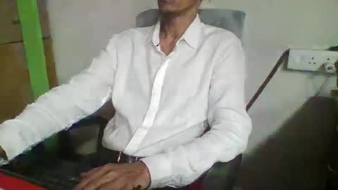 Snapshot of 2277harsh chatting on 02/15/25, 12:54 2277harsh online show from 02/15/25, 12:54