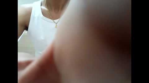 Snapshot of 2277harsh chatting on 09/16/25, 06:14 2277harsh online show from 09/16/25, 06:14