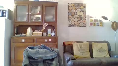 22esserre online show from 01/03/25, 12:52