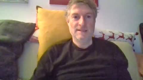 22esserre online show from 03/03/25, 09:15