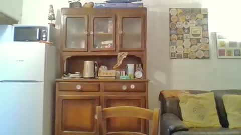 22esserre online show from 02/02/26, 12:26