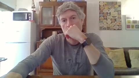 22esserre online show from 02/11/26, 03:06