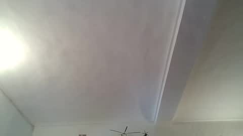 22esserre online show from 03/27/26, 02:17