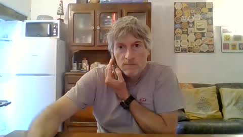 Snapshot of 22esserre chatting on 06/03/26, 11:46 22esserre online show from 06/03/26, 11:46
