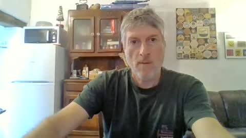 Snapshot of 22esserre chatting on 07/03/26, 11:38 22esserre online show from 07/03/26, 11:38