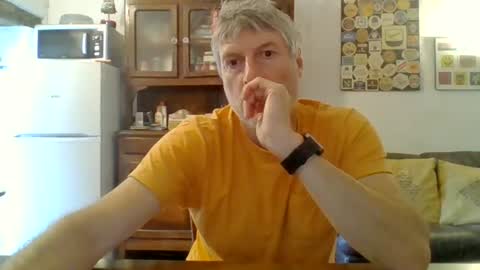 Snapshot of 22esserre chatting on 07/08/26, 12:20 22esserre online show from 07/08/26, 12:20