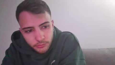 24sexpillz online show from 05/17/26, 04:25
