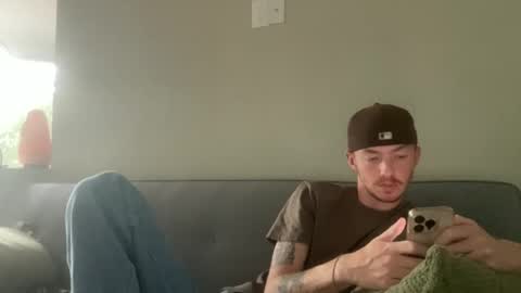 Snapshot of 26sneakers chatting on 09/14/25, 11:48 26sneakers online show from 09/14/25, 11:48