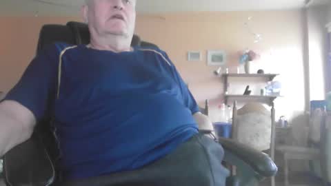 Snapshot of 29famila chatting on 12/05/25, 11:52 29famila online show from 12/05/25, 11:52
