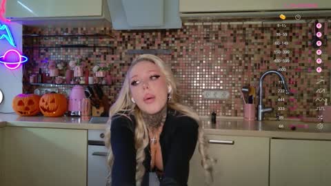     30 NOV  online show from 10/30/25, 11:00