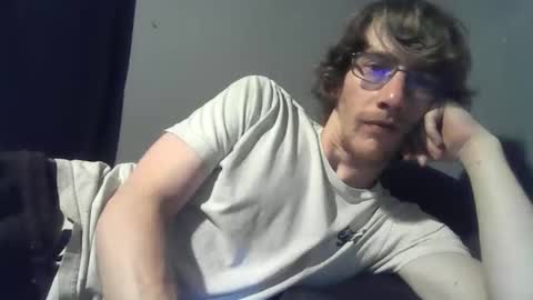 Snapshot of 2big2hype chatting on 04/26/26, 10:07 cheif online show from 04/26/26, 10:07