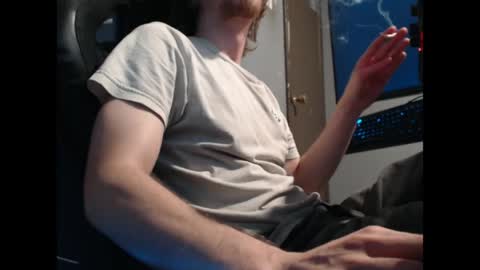 Snapshot of 2big2hype chatting on 05/18/26, 11:54 cheif online show from 05/18/26, 11:54