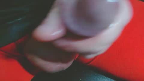 Snapshot of 2blsfll4u chatting on 01/15/25, 03:43 2blsfll4u online show from 01/15/25, 03:43