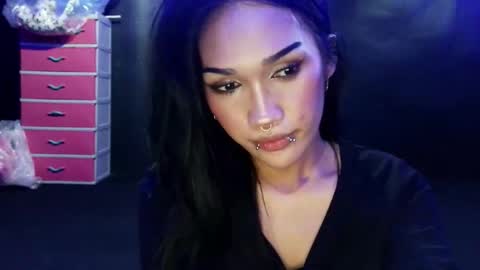 Snapshot of 2damnh0t_slut chatting on 05/26/26, 01:07 haduki online show from 05/26/26, 01:07