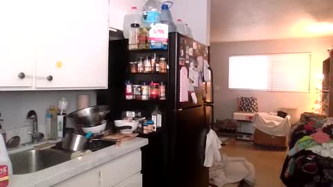 Snapshot of 2gorls1link chatting on 01/03/25, 04:37 2girls1link online show from 01/03/25, 04:37