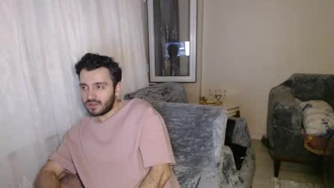 Snapshot of 2handsomeman chatting on 06/10/26, 01:50 Berk online show from 06/10/26, 01:50