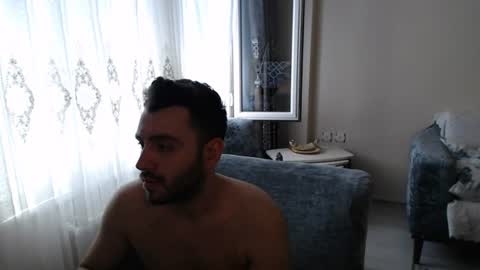 Snapshot of 2handsomeman chatting on 06/21/26, 12:52 Berk online show from 06/21/26, 12:52