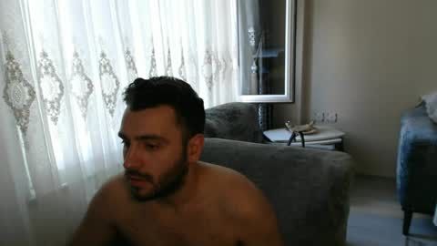 Snapshot of 2handsomeman chatting on 06/24/26, 04:11 Berk online show from 06/24/26, 04:11