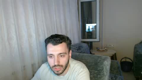 Snapshot of 2handsomeman chatting on 06/25/26, 10:03 Berk online show from 06/25/26, 10:03