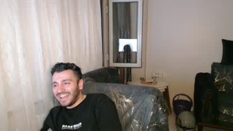 Snapshot of 2handsomeman chatting on 07/04/26, 11:55 Berk online show from 07/04/26, 11:55