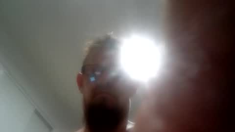 Snapshot of 2hotty88 chatting on 02/05/26, 11:42 2hotty88 online show from 02/05/26, 11:42