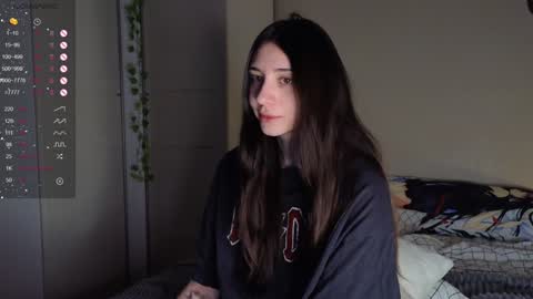 Snapshot of 2insensitive chatting on 12/17/24, 07:40 Lina free control in pvt online show from 12/17/24, 07:40