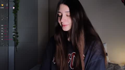 Snapshot of 2insensitive chatting on 01/14/25, 04:25 Lina free control in pvt online show from 01/14/25, 04:25