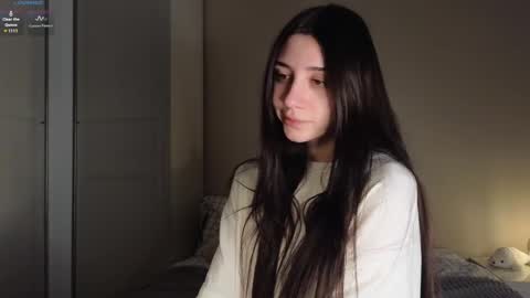 Snapshot of 2insensitive chatting on 03/11/25, 04:43 Lina free control in pvt online show from 03/11/25, 04:43