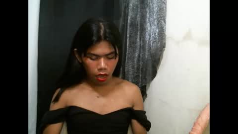 Snapshot of 2mella_reload chatting on 10/07/25, 04:09 MEL online show from 10/07/25, 04:09