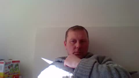 Snapshot of 2ndlipeater chatting on 02/09/26, 09:35 Girts online show from 02/09/26, 09:35