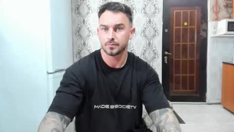 Snapshot of 2sexymuscles chatting on 05/10/26, 08:14 2sexymuscles online show from 05/10/26, 08:14