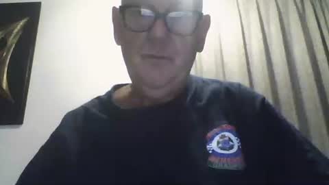 Snapshot of 304705449t chatting on 04/14/26, 06:47 Peter online show from 04/14/26, 06:47