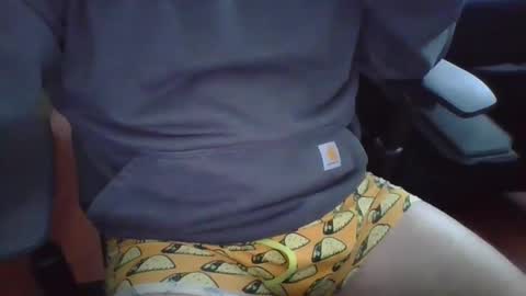 Snapshot of 30sman52 chatting on 12/24/24, 05:44 30sman52 online show from 12/24/24, 05:44