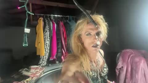 Snapshot of 3jackieeikcaj3 chatting on 03/15/26, 05:46 3jackieeikcaj3 online show from 03/15/26, 05:46