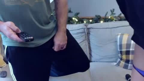 3 to tango online show from 11/26/25, 01:23