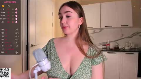 Snapshot of 3va_nyx chatting on 02/05/26, 12:37 Eva online show from 02/05/26, 12:37