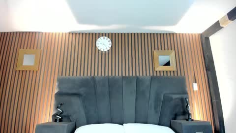 3X NAXAA online show from 10/13/25, 12:49