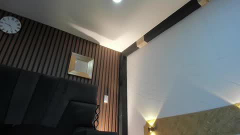 3X NAXAA online show from 12/04/25, 01:09