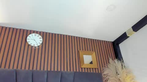 3X NAXAA online show from 04/16/26, 01:23