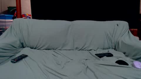 Snapshot of 420bunnie chatting on 03/07/25, 04:35 420bunnie online show from 03/07/25, 04:35