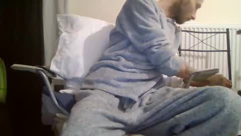 420feetloverr420 online show from 11/03/25, 12:13