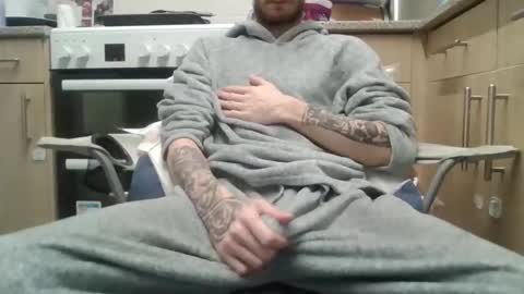 420feetloverr420 online show from 02/10/26, 07:01