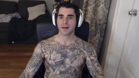 Snapshot of 420randomguy chatting on 01/28/25, 12:15 Anomander Rake online show from 01/28/25, 12:15