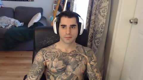 Snapshot of 420randomguy chatting on 02/08/25, 02:49 Anomander Rake online show from 02/08/25, 02:49