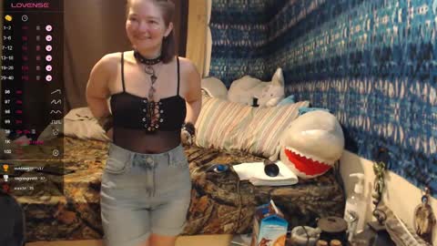 420stonerchick online show from 04/24/26, 12:18