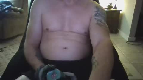 Snapshot of 42o_blah chatting on 10/26/25, 02:17 42o_blah online show from 10/26/25, 02:17