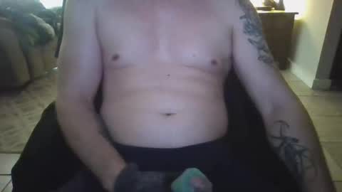 Snapshot of 42o_blah chatting on 11/29/25, 01:08 42o_blah online show from 11/29/25, 01:08