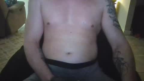 Snapshot of 42o_blah chatting on 04/08/26, 12:43 42o_blah online show from 04/08/26, 12:43